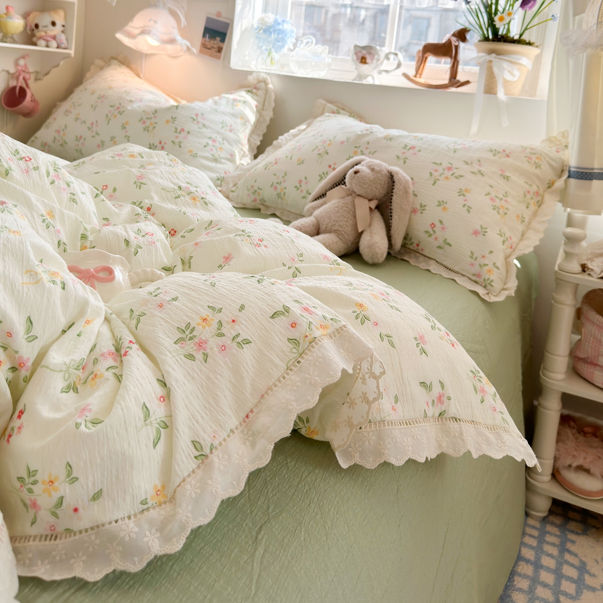 91家纺网 家纺一手货源 找家纺 优卡迪家纺馆 2025新款A类全棉镂空花边皱皱棉双层纱四件套 沁园春