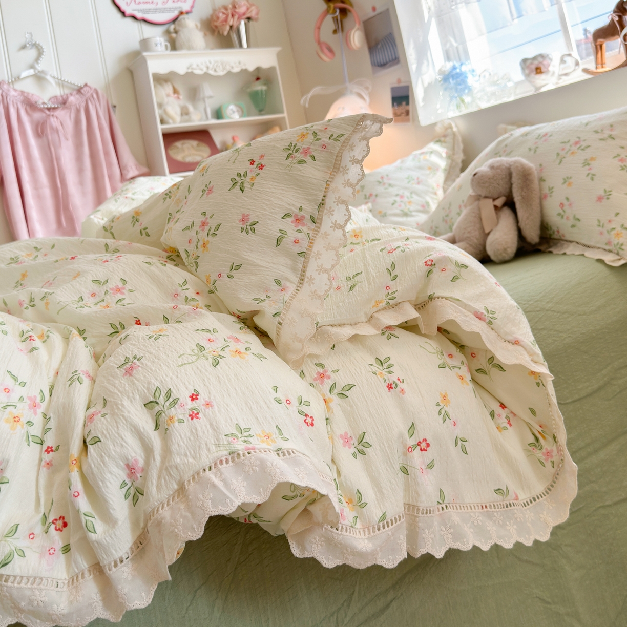 91家纺网 家纺一手货源 找家纺 优卡迪家纺馆 2025新款A类全棉镂空花边皱皱棉双层纱四件套 沁园春