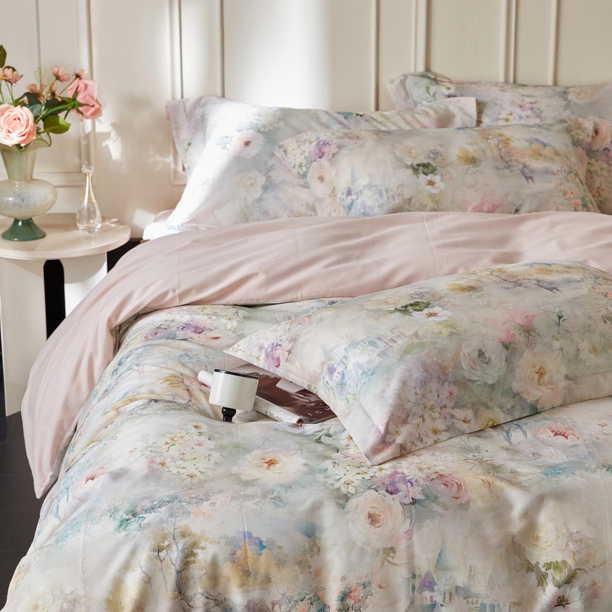 91家纺网 家纺一手货源 找家纺 涵宸家纺 2025新款50S磨毛基础款四件套【更多花型 联系商家电话：17798859966 微信同号，网站：www.hanchenjf.com】 林深见鹿（绿）