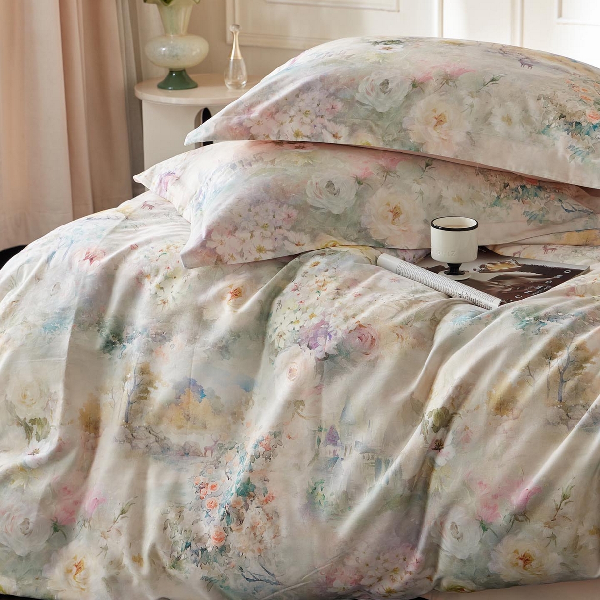 91家纺网 家纺一手货源 找家纺 涵宸家纺 2025新款50S磨毛基础款四件套【更多花型 联系商家电话：17798859966 微信同号，网站：www.hanchenjf.com】 林深见鹿（绿）