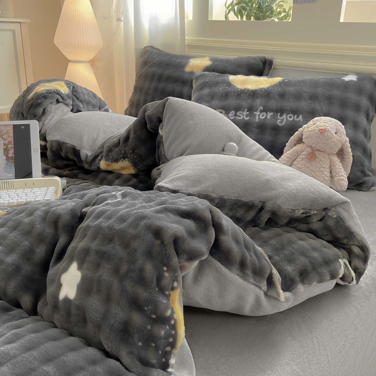 91家纺网 家纺一手货源 找家纺 耐思家纺 2025新款泡泡牛奶绒印花单被套单品被套被套单件 泡泡-星空