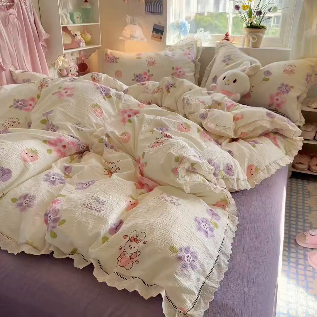 91家纺网 家纺一手货源 找家纺 优卡迪家纺馆 2025新款A类全棉镂空花边皱皱棉双层纱四件套 盛夏