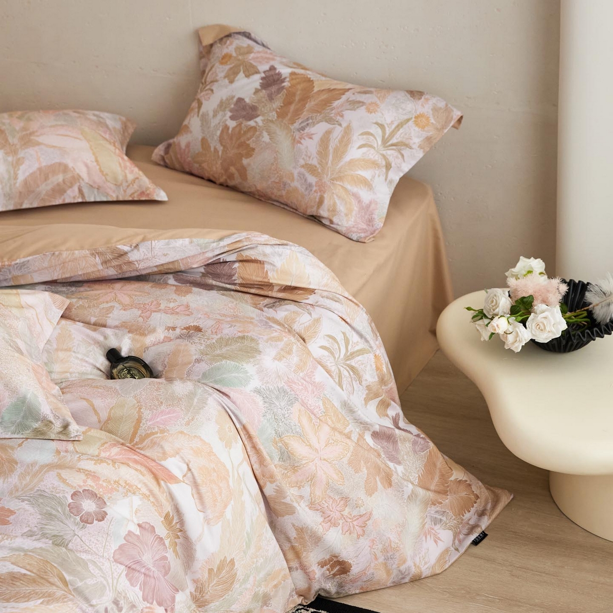 91家纺网 家纺一手货源 找家纺 涵宸家纺 2025新款50S磨毛基础款四件套【更多花型 联系商家电话：17798859966 微信同号，网站：www.hanchenjf.com】 美洛迪（黄）