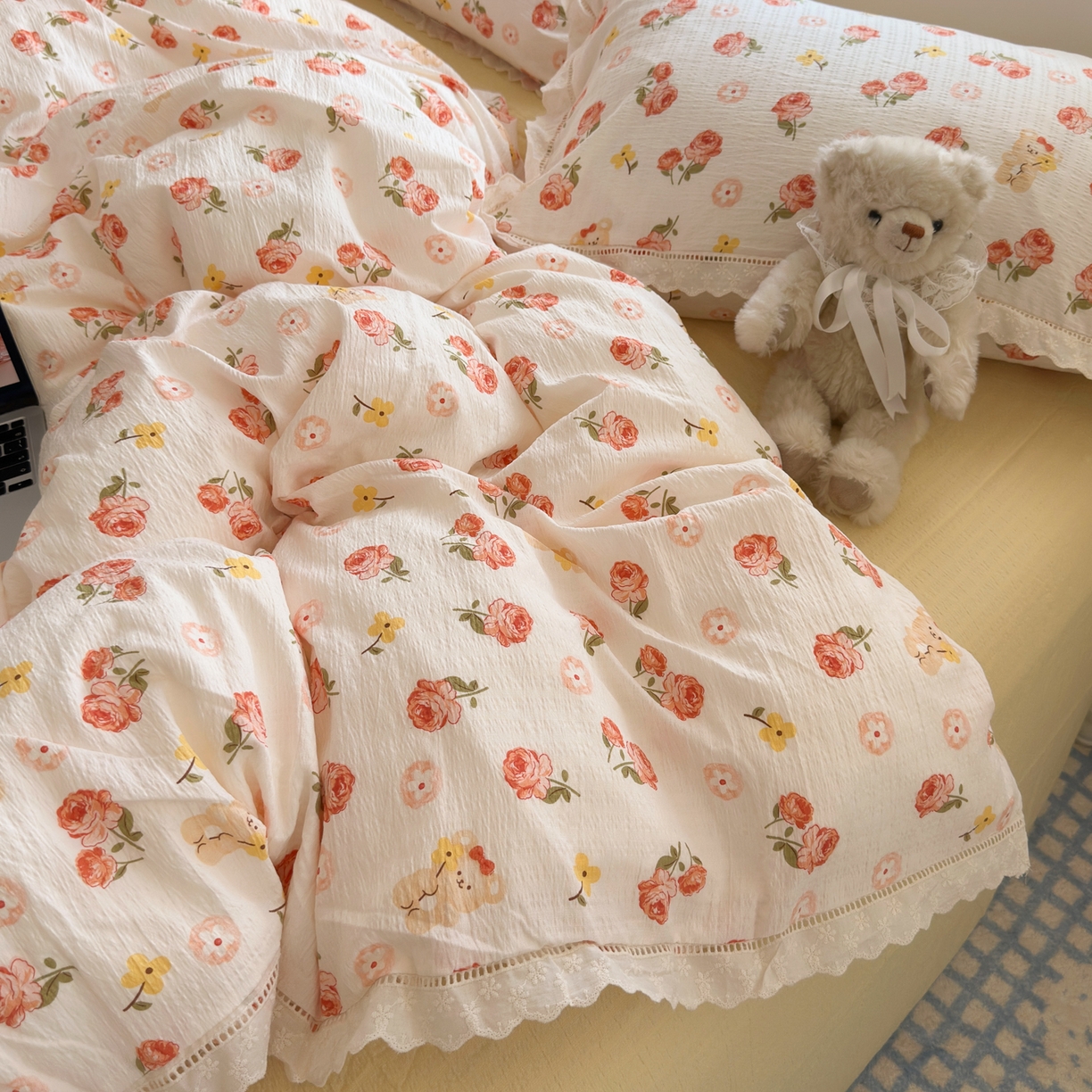 91家纺网 家纺一手货源 找家纺 优卡迪家纺馆 2025新款A类全棉镂空花边皱皱棉双层纱四件套 晚晴