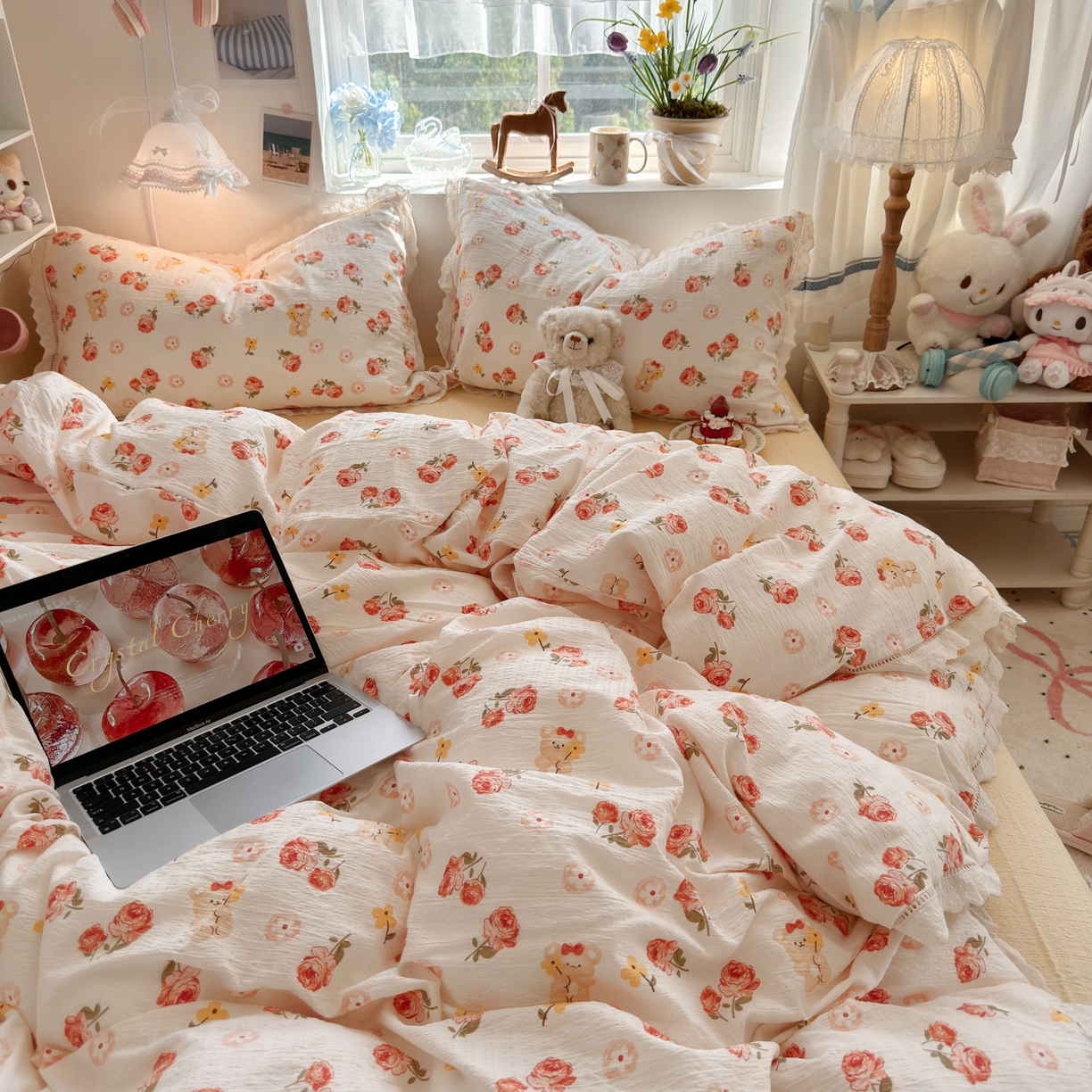 91家纺网 家纺一手货源 找家纺 优卡迪家纺馆 2025新款A类全棉镂空花边皱皱棉双层纱四件套 晚晴