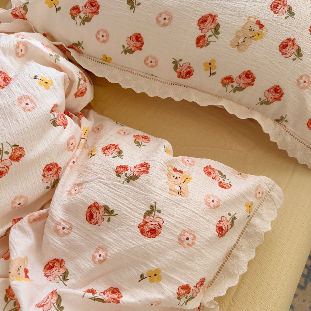 91家纺网 家纺一手货源 找家纺 优卡迪家纺馆 2025新款A类全棉镂空花边皱皱棉双层纱四件套 晚晴