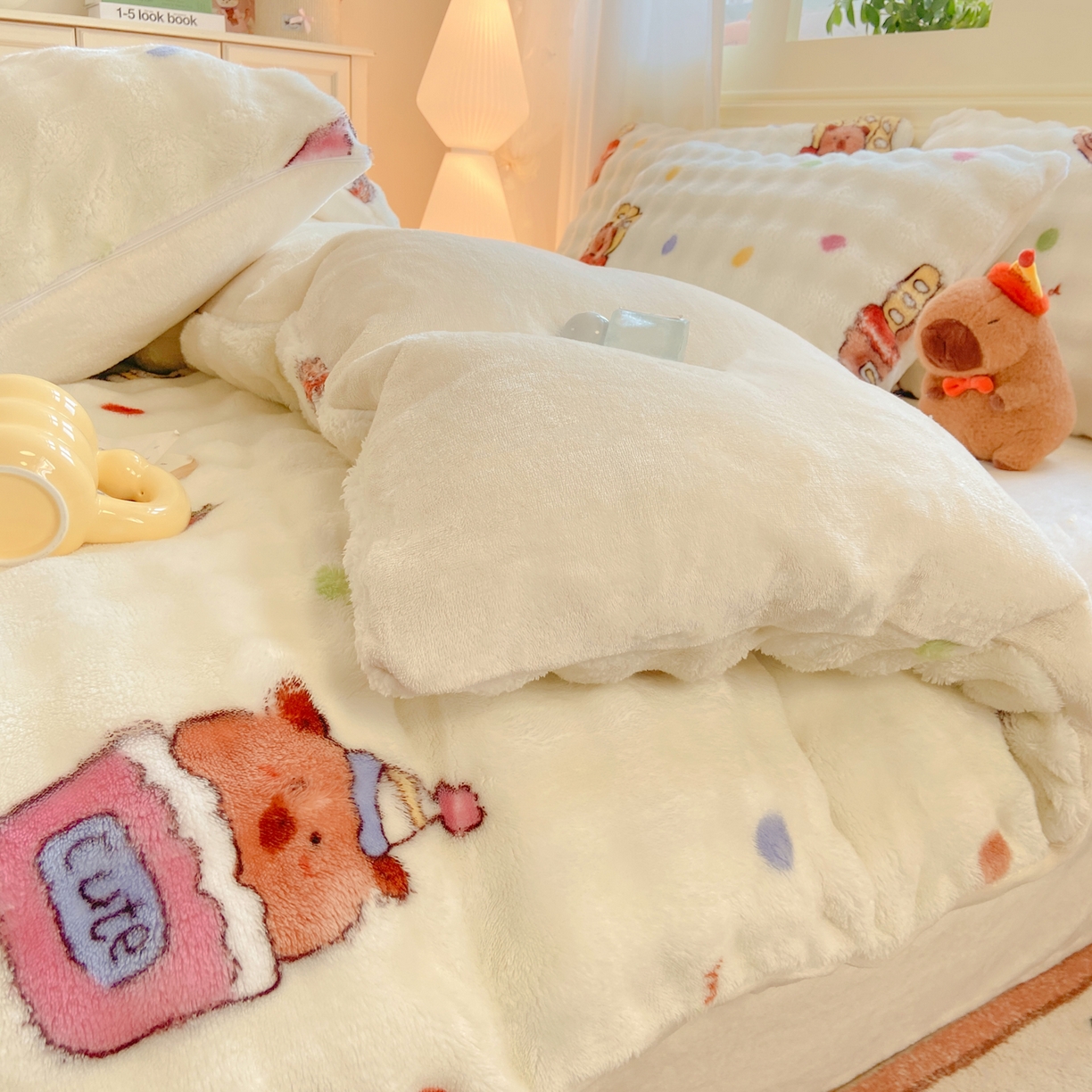 91家纺网 家纺一手货源 找家纺 耐思家纺 2025新款泡泡牛奶绒印花单被套单品被套被套单件 泡泡-波点熊