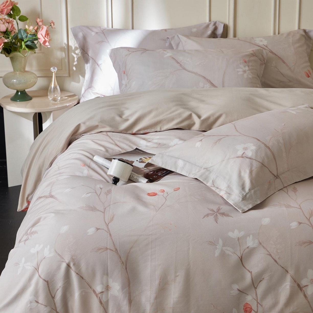 91家纺网 家纺一手货源 找家纺 涵宸家纺 2025新款50S磨毛基础款四件套【更多花型 联系商家电话：17798859966 微信同号，网站：www.hanchenjf.com】 暖木（红咖）