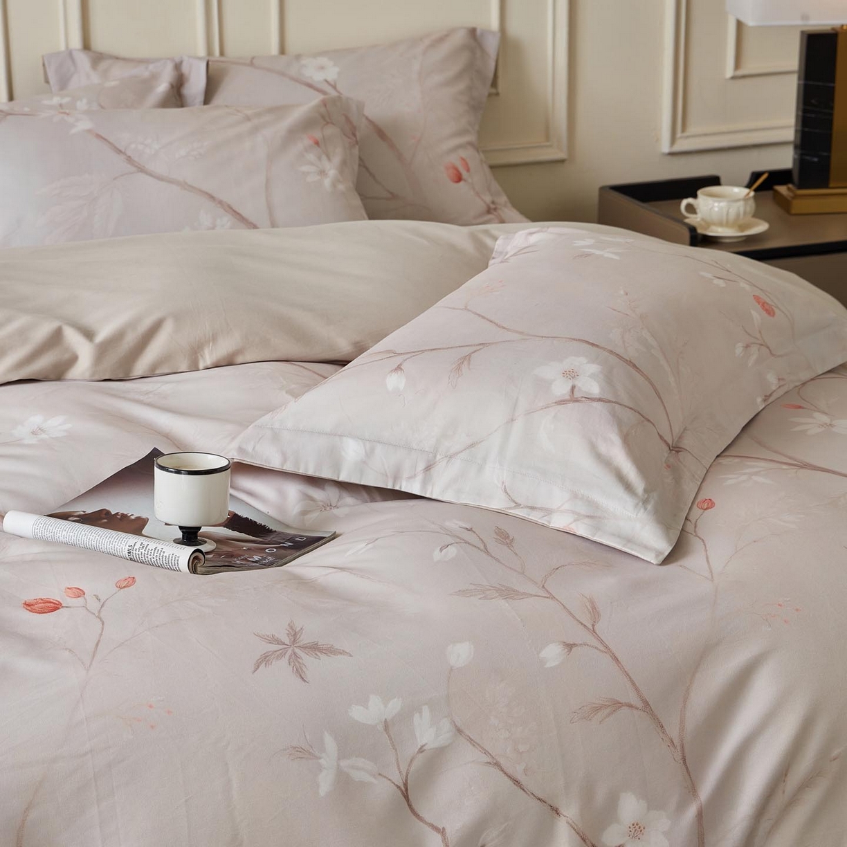 91家纺网 家纺一手货源 找家纺 涵宸家纺 2025新款50S磨毛基础款四件套【更多花型 联系商家电话：17798859966 微信同号，网站：www.hanchenjf.com】 暖木（红咖）