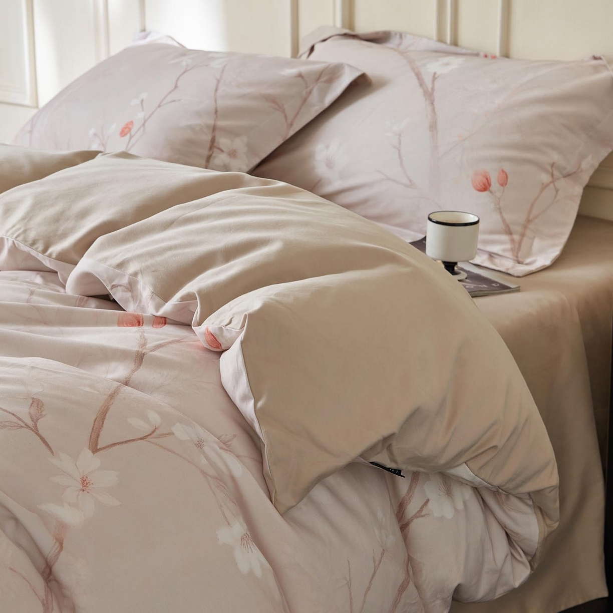 91家纺网 家纺一手货源 找家纺 涵宸家纺 2025新款50S磨毛基础款四件套【更多花型 联系商家电话：17798859966 微信同号，网站：www.hanchenjf.com】 暖木（红咖）