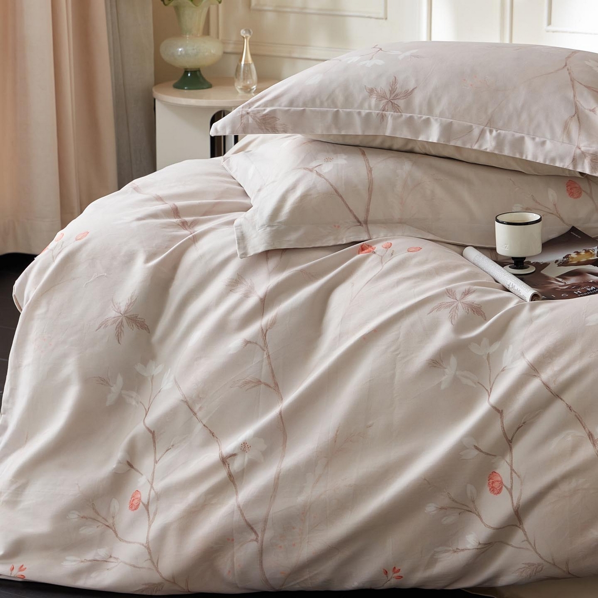 91家纺网 家纺一手货源 找家纺 涵宸家纺 2025新款50S磨毛基础款四件套【更多花型 联系商家电话：17798859966 微信同号，网站：www.hanchenjf.com】 暖木（红咖）