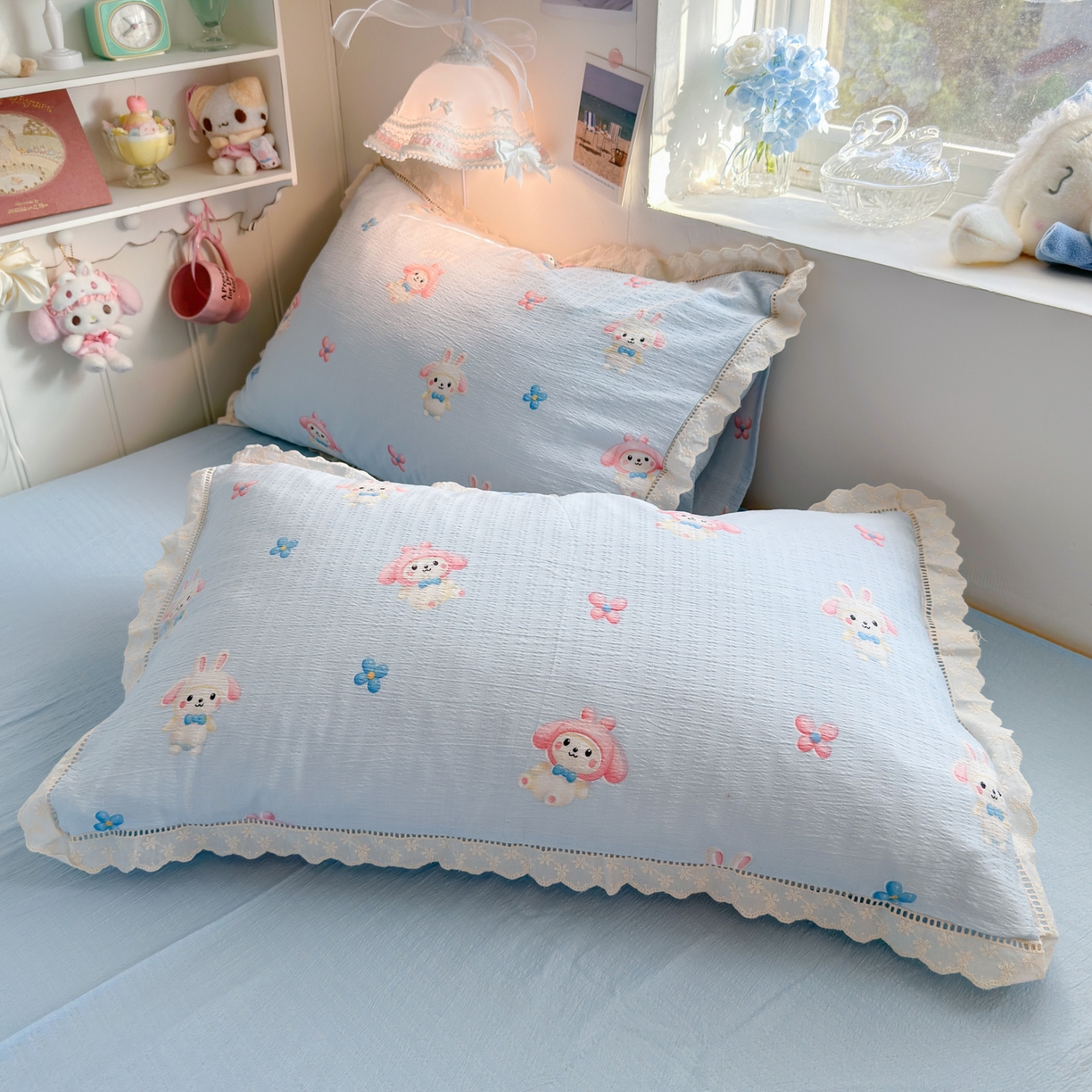 91家纺网 家纺一手货源 找家纺 优卡迪家纺馆 2025新款A类全棉镂空花边皱皱棉双层纱四件套 小精灵