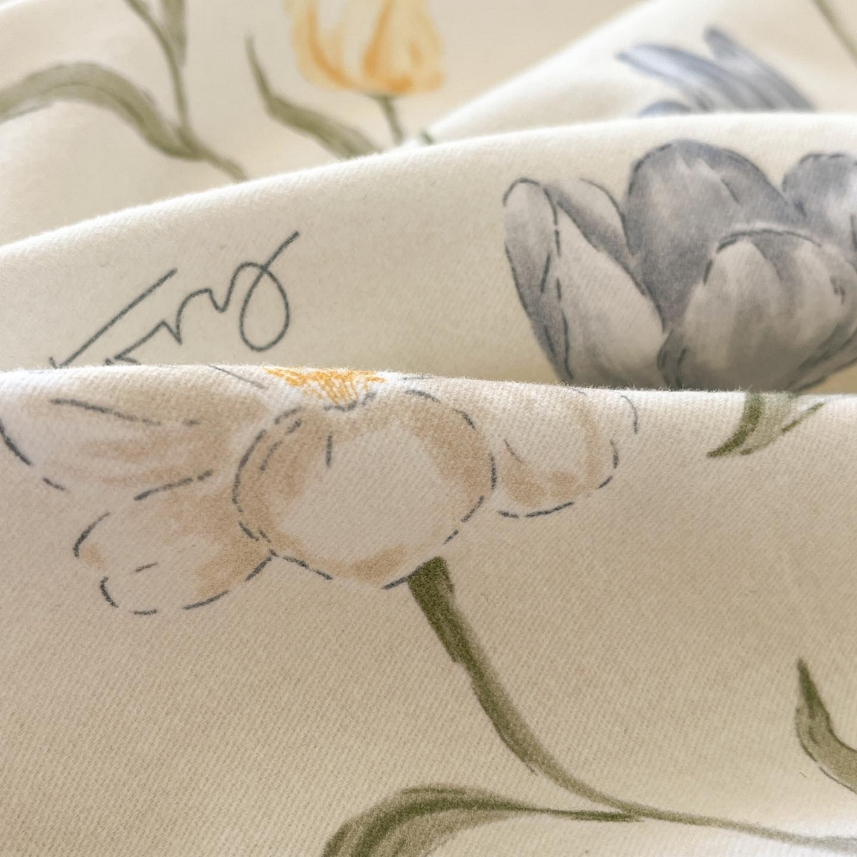 91家纺网 家纺一手货源 找家纺 涵宸家纺 2025新款原棉加厚磨毛印花四件套 萌兔奇遇