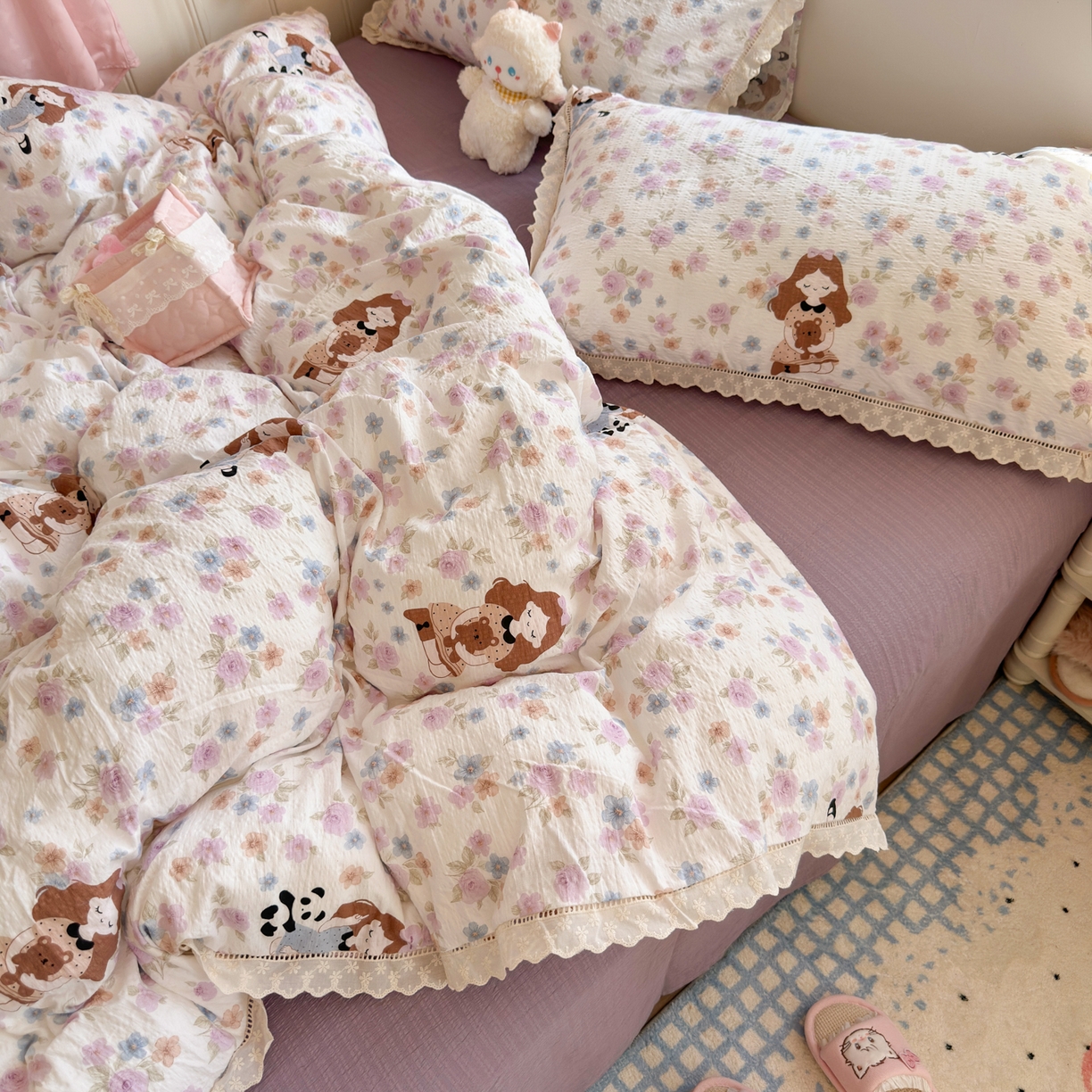 91家纺网 家纺一手货源 找家纺 优卡迪家纺馆 2025新款A类全棉镂空花边皱皱棉双层纱四件套 长相思