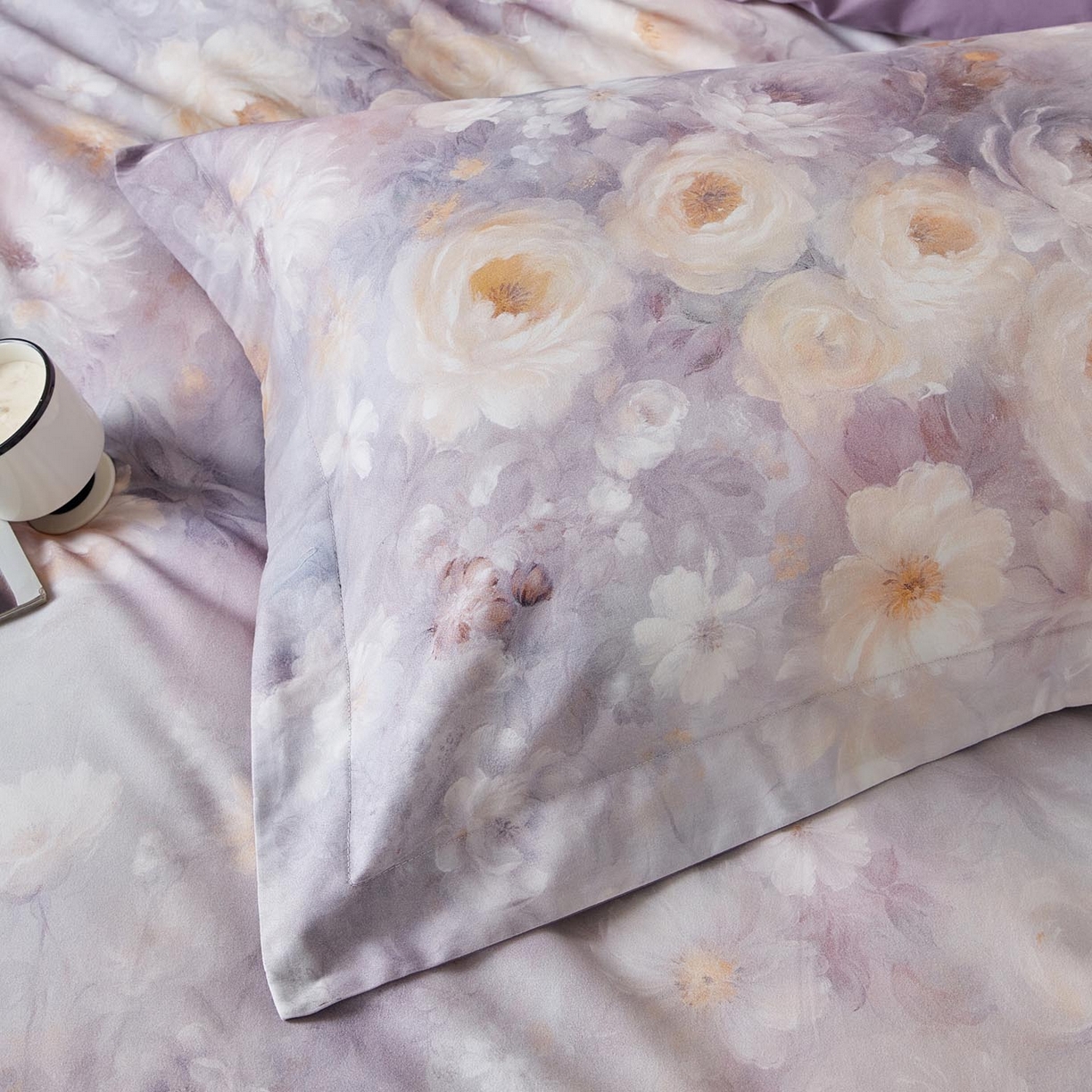 91家纺网 家纺一手货源 找家纺 涵宸家纺 2025新款50S磨毛基础款四件套【更多花型 联系商家电话：17798859966 微信同号，网站：www.hanchenjf.com】 蔷薇晨露（紫）