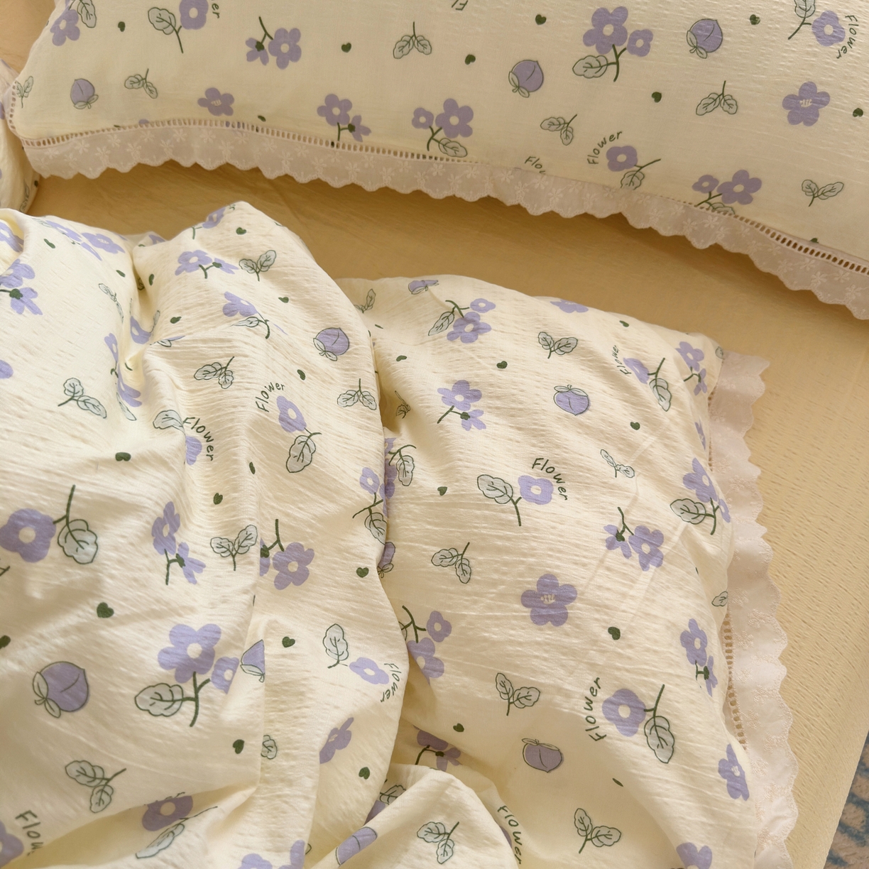 91家纺网 家纺一手货源 找家纺 优卡迪家纺馆 2025新款A类全棉镂空花边皱皱棉双层纱四件套 紫薇