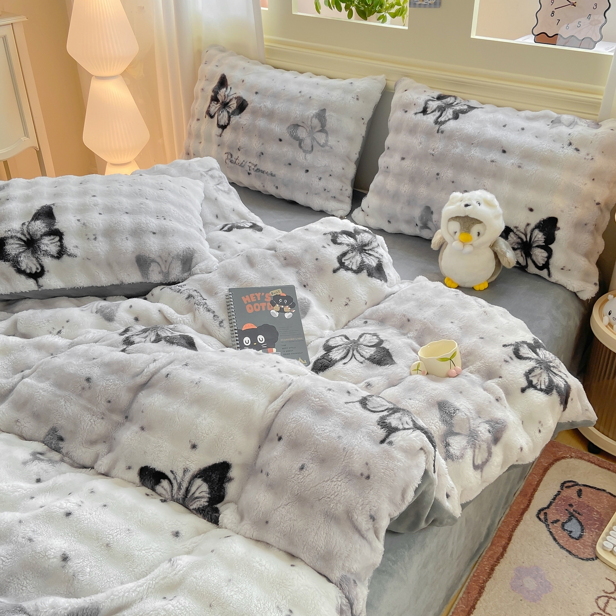 91家纺网 家纺一手货源 找家纺 耐思家纺 2025新款泡泡牛奶绒印花单被套单品被套被套单件 泡泡-蝶舞