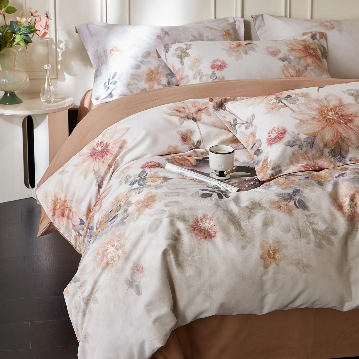 91家纺网 家纺一手货源 找家纺 涵宸家纺 2025新款50S磨毛基础款四件套【更多花型 联系商家电话：17798859966 微信同号，网站：www.hanchenjf.com】 婉澄（粉）