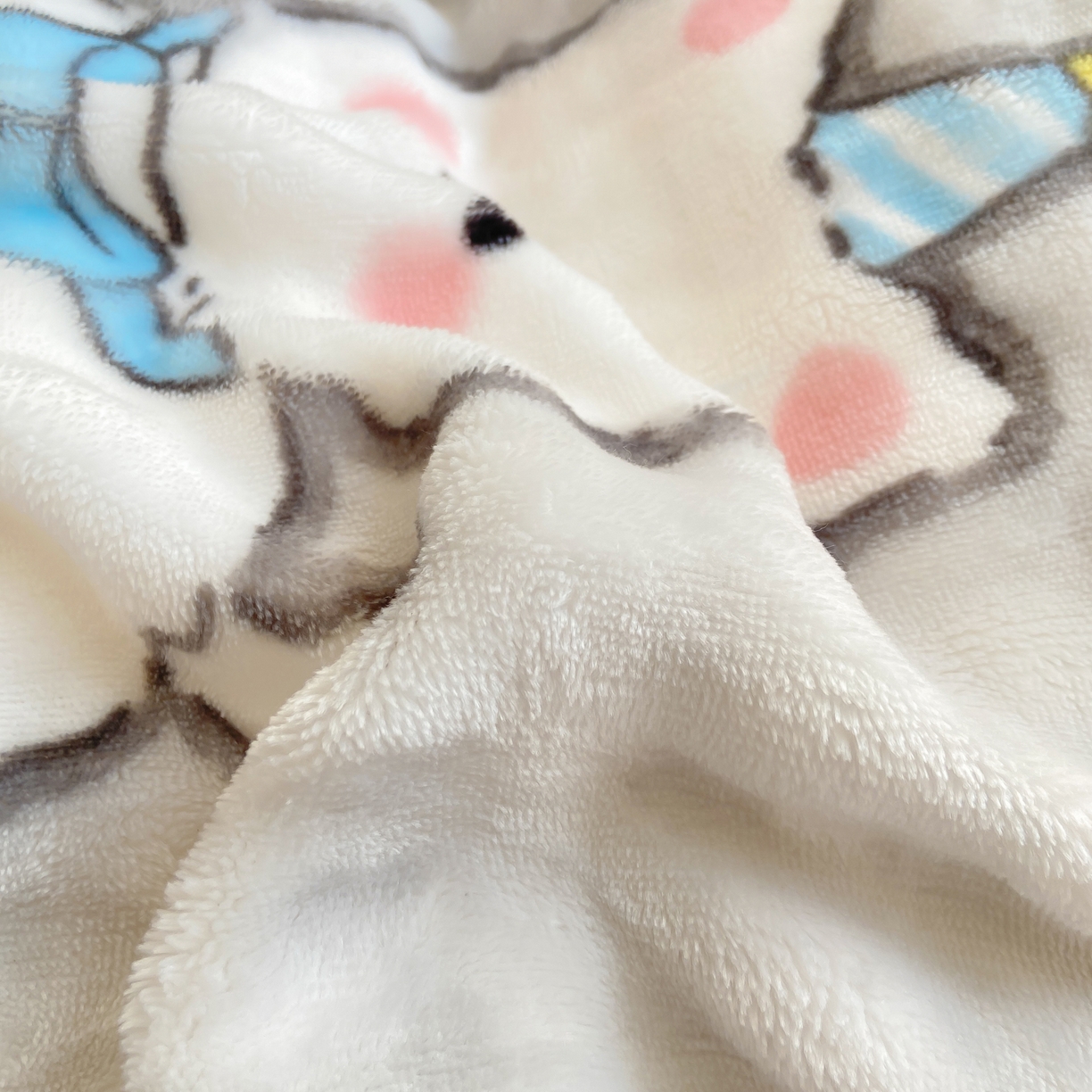 91家纺网 家纺一手货源 找家纺 耐思家纺 2025新款泡泡牛奶绒印花单被套单品被套被套单件 泡泡-欢乐狗狗