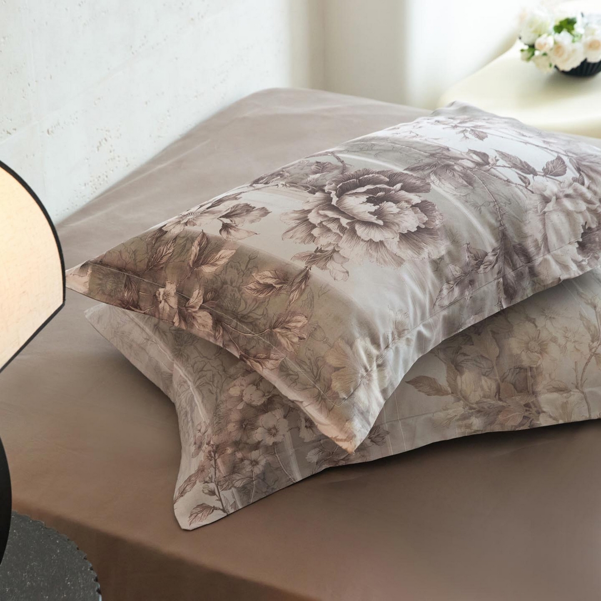 91家纺网 家纺一手货源 找家纺 涵宸家纺 2025新款50S磨毛基础款四件套【更多花型 联系商家电话：17798859966 微信同号，网站：www.hanchenjf.com】 香颂（灰）