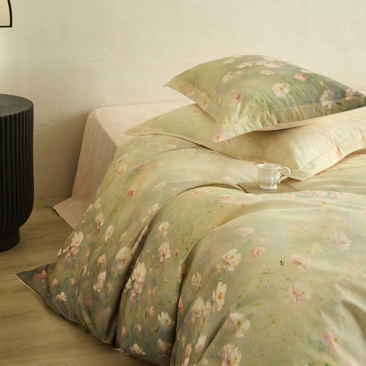 91家纺网 家纺一手货源 找家纺 涵宸家纺 2025新款50S磨毛基础款四件套【更多花型 联系商家电话：17798859966 微信同号，网站：www.hanchenjf.com】 樱洛（绿）