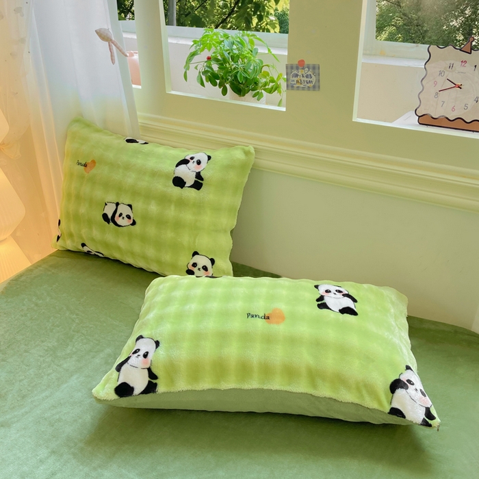 91家纺网 家纺一手货源 找家纺 耐思家纺 2025新款泡泡牛奶绒印花单枕套单品枕套枕套单件 泡泡-熊猫宝贝