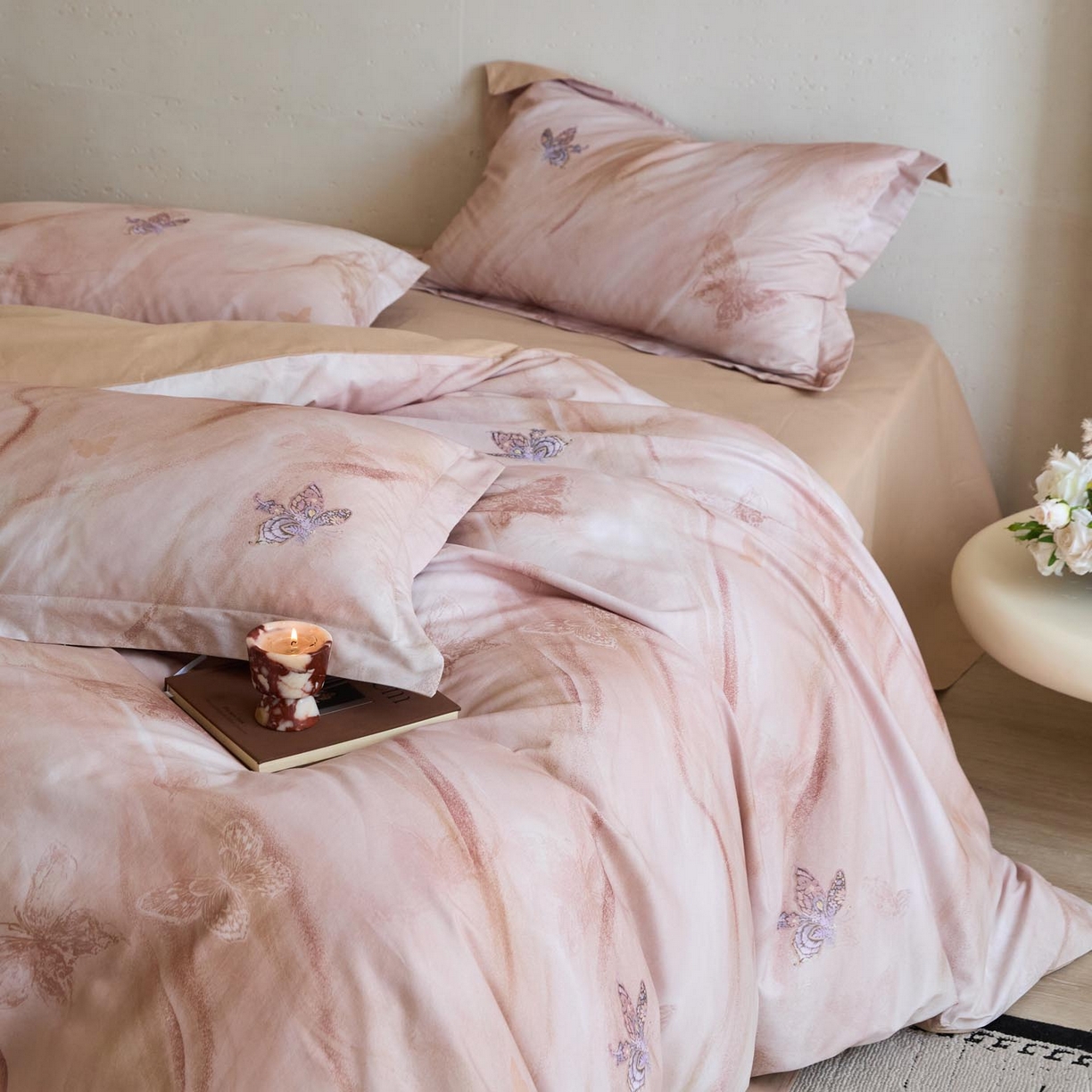 91家纺网 家纺一手货源 找家纺 涵宸家纺 2025新款50S磨毛基础款四件套【更多花型 联系商家电话：17798859966 微信同号，网站：www.hanchenjf.com】 羽蝶(玉)