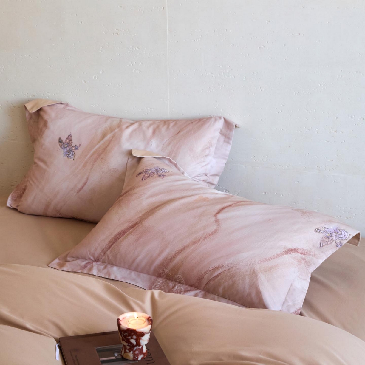 91家纺网 家纺一手货源 找家纺 涵宸家纺 2025新款50S磨毛基础款四件套【更多花型 联系商家电话：17798859966 微信同号，网站：www.hanchenjf.com】 羽蝶(玉)