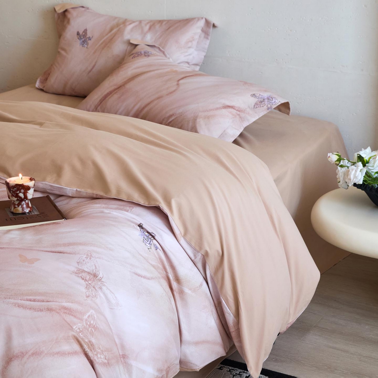 91家纺网 家纺一手货源 找家纺 涵宸家纺 2025新款50S磨毛基础款四件套【更多花型 联系商家电话：17798859966 微信同号，网站：www.hanchenjf.com】 羽蝶(玉)