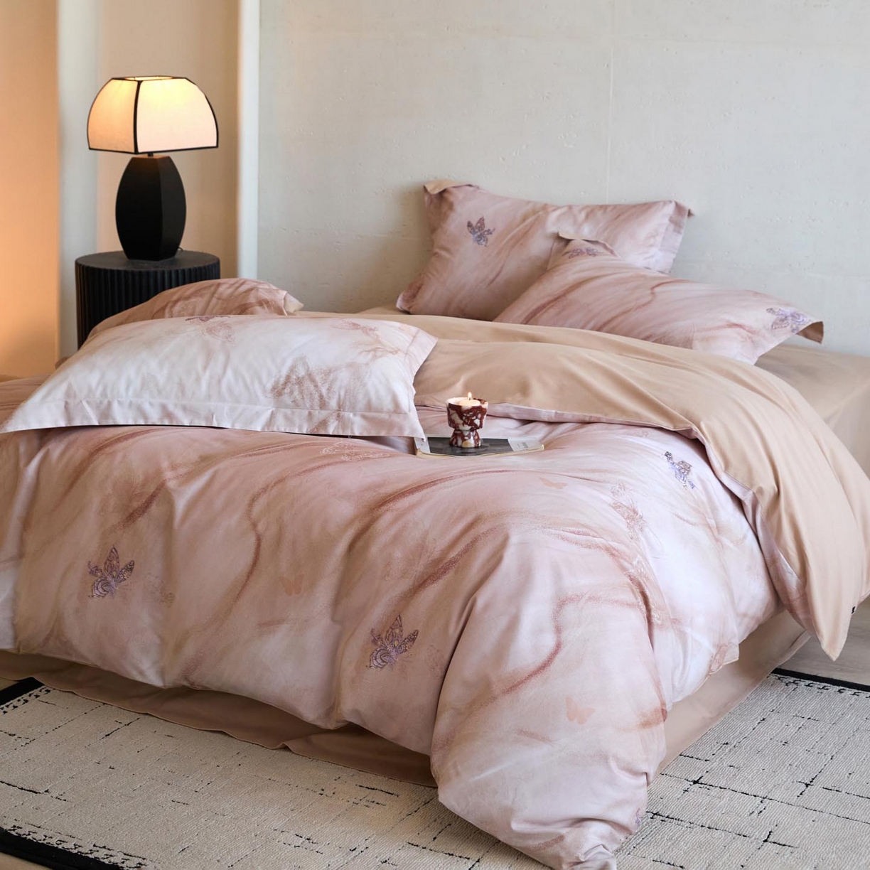 91家纺网 家纺一手货源 找家纺 涵宸家纺 2025新款50S磨毛基础款四件套【更多花型 联系商家电话：17798859966 微信同号，网站：www.hanchenjf.com】 羽蝶(玉)