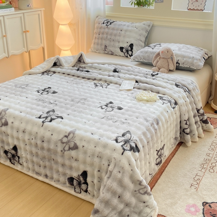 91家纺网 家纺一手货源 找家纺 （总）耐思家纺 2025新款泡泡牛奶绒印花单床单单品床单床单单件