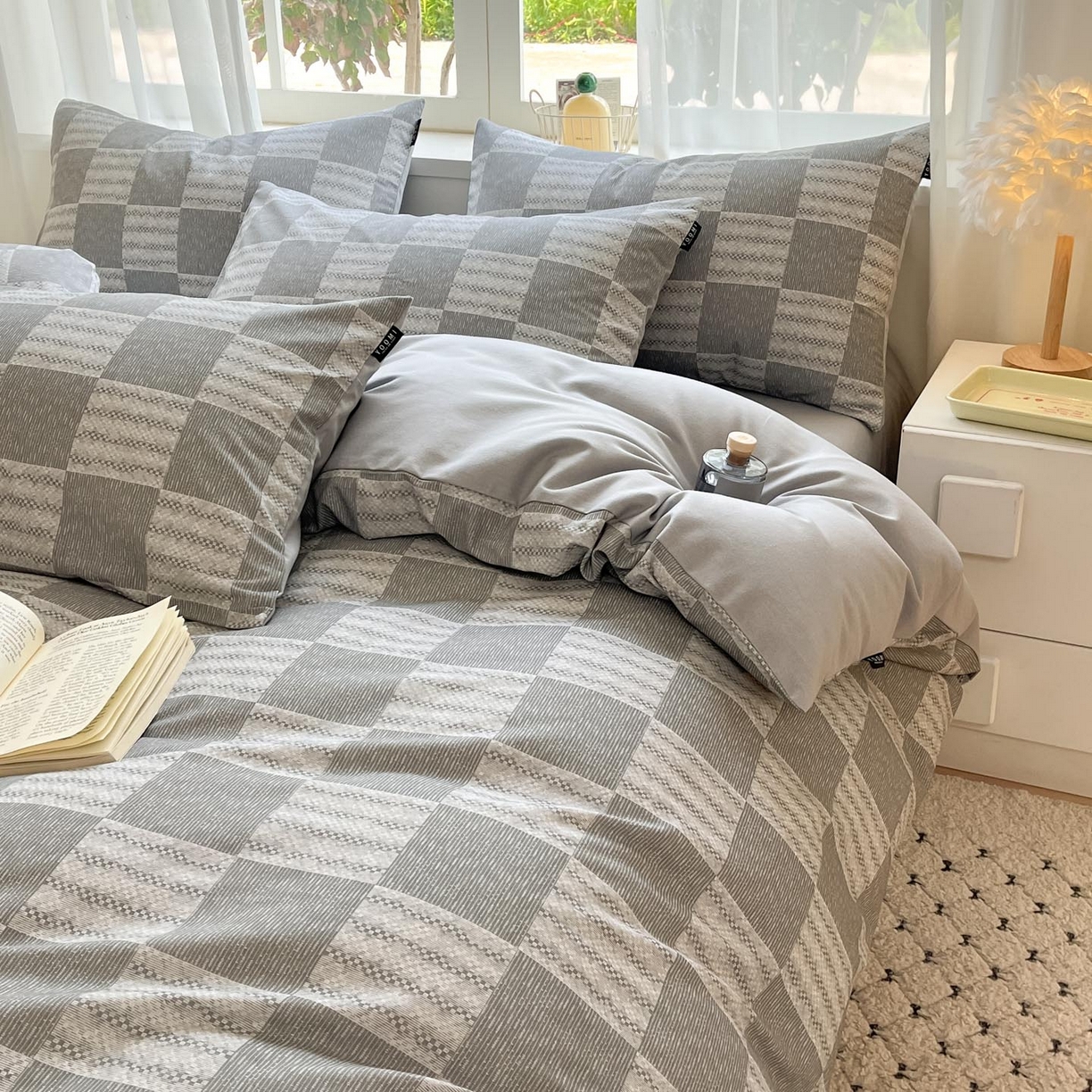 91家纺网 家纺一手货源 找家纺 涵宸家纺 2025新款原棉加厚磨毛印花四件套 纬象