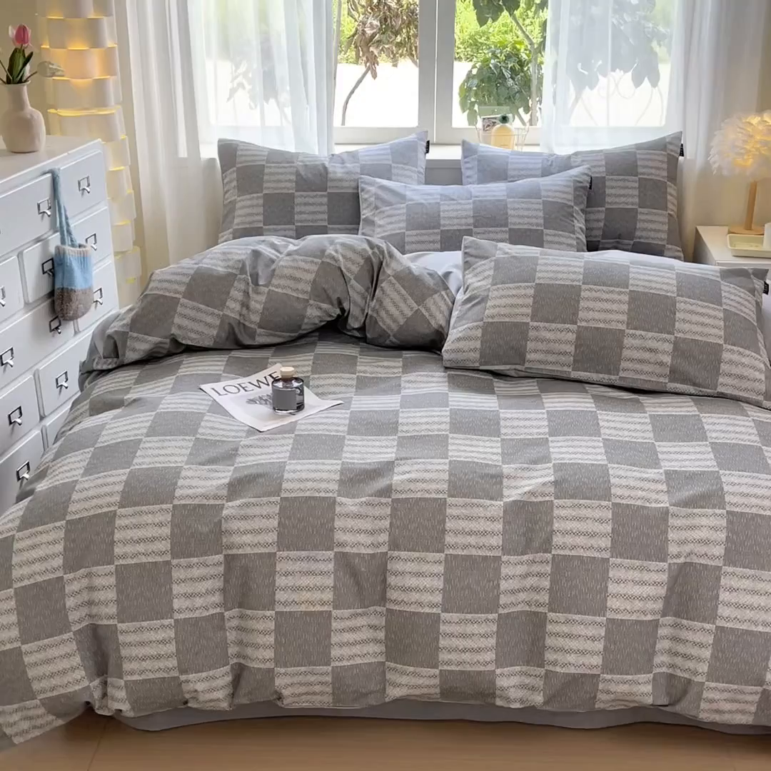 91家纺网 家纺一手货源 找家纺 涵宸家纺 2025新款原棉加厚磨毛印花四件套 纬象