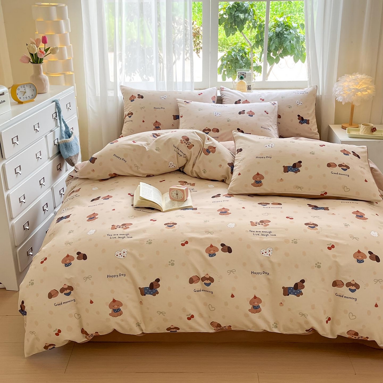 91家纺网 家纺一手货源 找家纺 涵宸家纺 2025新款原棉加厚磨毛印花四件套 小狗日记