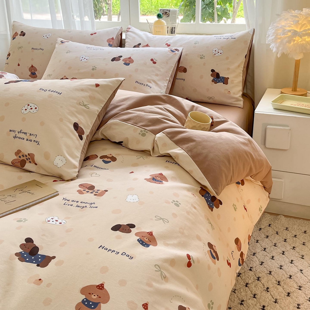 91家纺网 家纺一手货源 找家纺 涵宸家纺 2025新款原棉加厚磨毛印花四件套 小狗日记