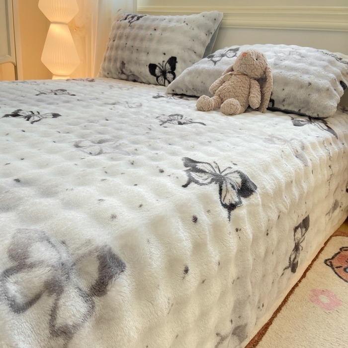 91家纺网 家纺一手货源 找家纺 耐思家纺 2025新款泡泡牛奶绒印花单床单单品床单床单单件 泡泡-蝶舞