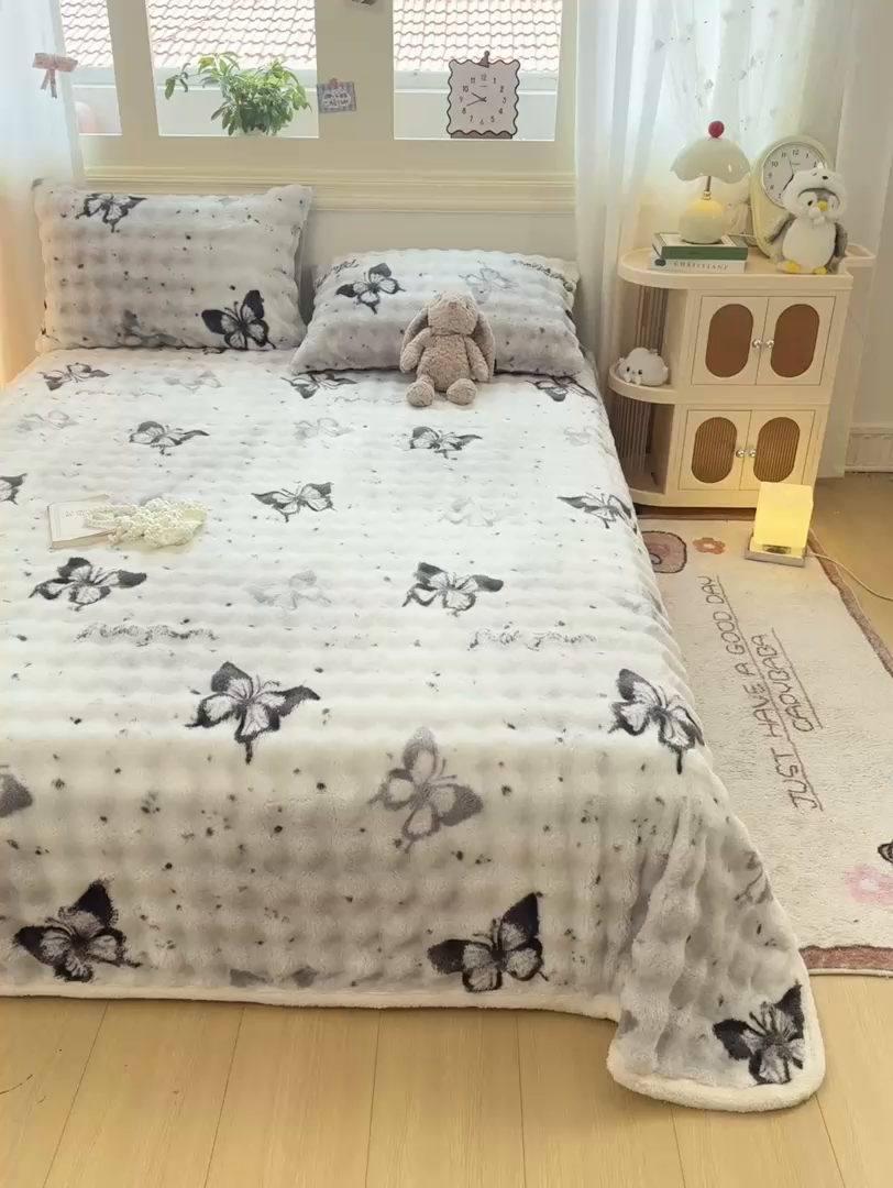 91家纺网 家纺一手货源 找家纺 耐思家纺 2025新款泡泡牛奶绒印花单床单单品床单床单单件 泡泡-蝶舞