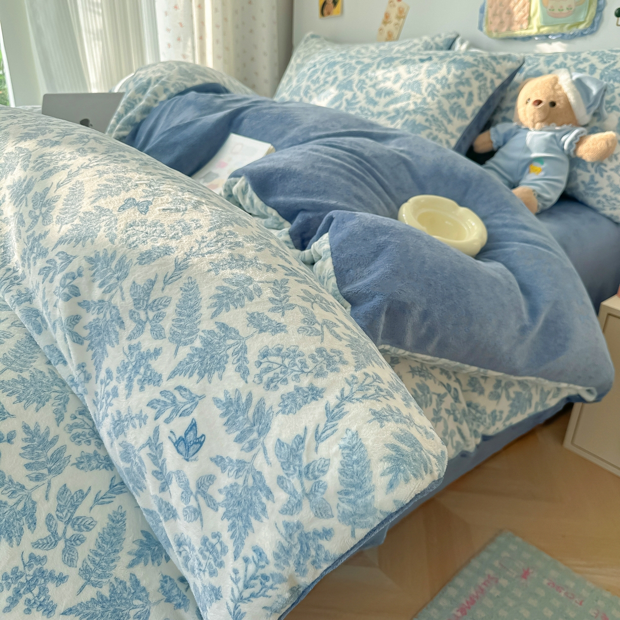 91家纺网 家纺一手货源 找家纺 （总）韩巢家纺 2025新款高克重牛奶绒四件套冬季绒床品被套床单三件套