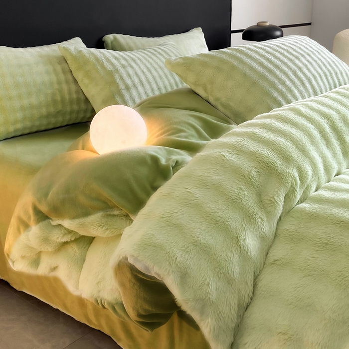 91家纺网 家纺一手货源 找家纺 耐思家纺 2025新款泡泡牛奶绒纯色四件套 泡泡 淡雅绿