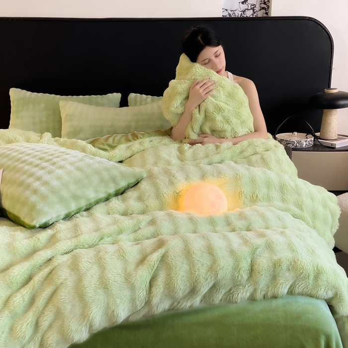 91家纺网 家纺一手货源 找家纺 耐思家纺 2025新款泡泡牛奶绒纯色四件套 泡泡 淡雅绿