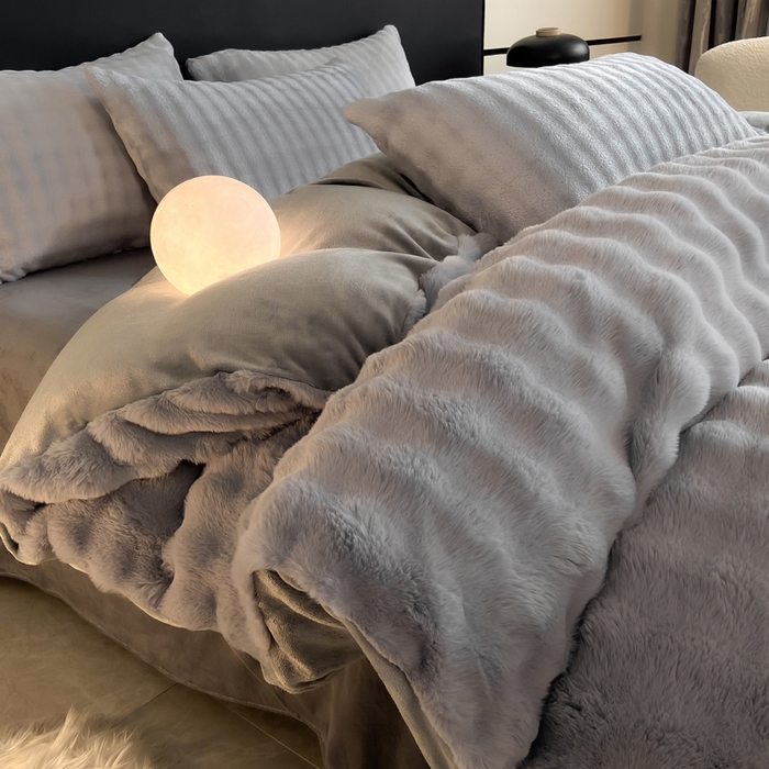 91家纺网 家纺一手货源 找家纺 耐思家纺 2025新款泡泡牛奶绒纯色四件套 泡泡 星空灰