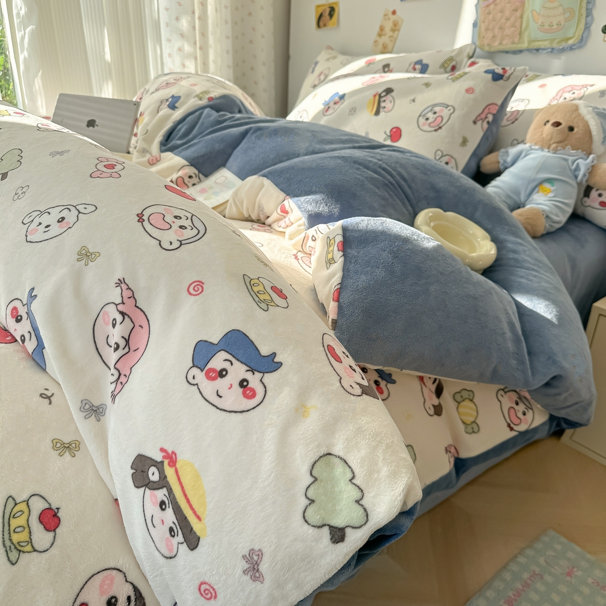 91家纺网 家纺一手货源 找家纺 （总）韩巢家纺 2025新款高克重牛奶绒四件套冬季绒床品被套床单三件套