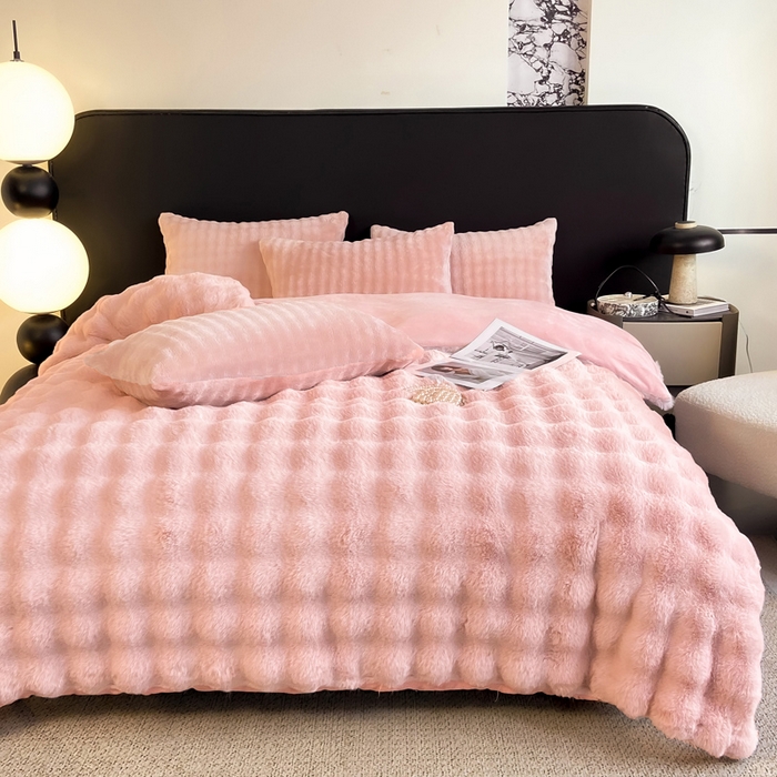 91家纺网 家纺一手货源 找家纺 耐思家纺 2025新款泡泡牛奶绒纯色四件套 泡泡 粉豆沙