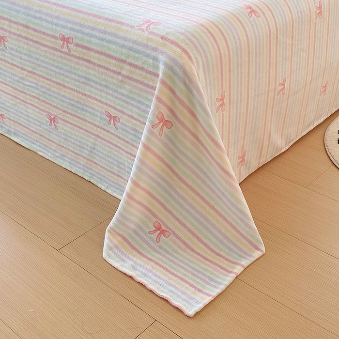 91家纺网 家纺一手货源 找家纺 艾橙家纺 2025秋冬新款高克重牛奶绒印花床单单品床单床单单件 彩虹旋律