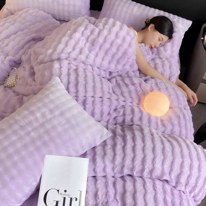 91家纺网 家纺一手货源 找家纺 耐思家纺 2025新款泡泡牛奶绒纯色四件套 泡泡 梦幻紫