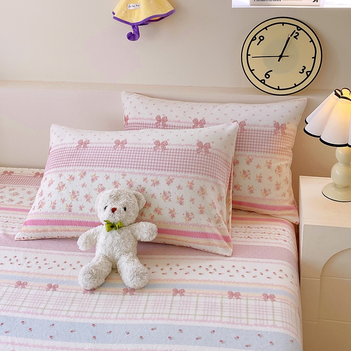 91家纺网 家纺一手货源 找家纺 艾橙家纺 2025秋冬新款高克重牛奶绒印花床单单品床单床单单件 春色结语