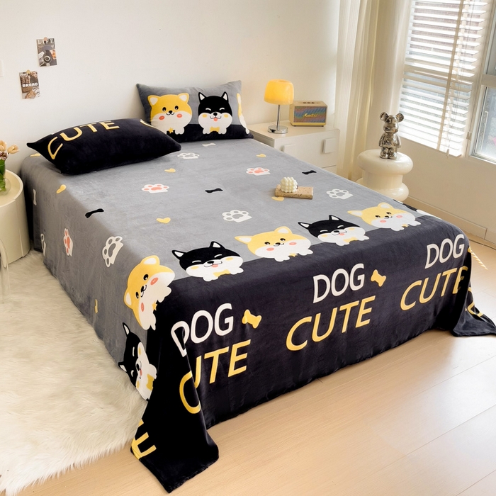 91家纺网 家纺一手货源 找家纺 艾橙家纺 2025秋冬新款高克重牛奶绒印花床单单品床单床单单件 柯基