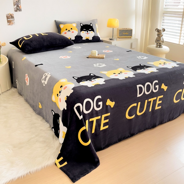 91家纺网 家纺一手货源 找家纺 艾橙家纺 2025秋冬新款高克重牛奶绒印花床单单品床单床单单件 柯基