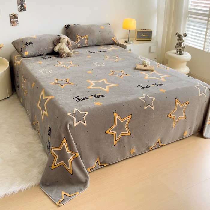 91家纺网 家纺一手货源 找家纺 艾橙家纺 2025秋冬新款高克重牛奶绒印花床单单品床单床单单件 浪漫星海