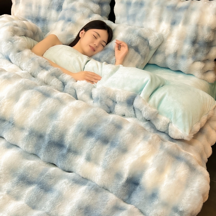 91家纺网 家纺一手货源 找家纺 耐思家纺 2025新款泡泡牛奶绒纯色四件套 炫彩 清水兰